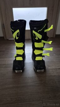 Boty na mašinu - 2