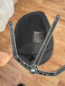 Houpací lehátko - 2