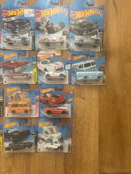 Hot Wheels - 2