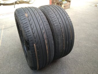 Prodám 2 letní gumy LANDSAIL 195/55 R15 - 2