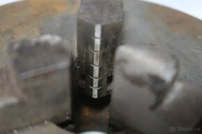 Sklíčidlo 190 mm 3-čelisťové nepoužité - 2
