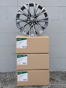Pěkné orig alu disky Škoda Superb 3, 4 Dofida 8J 18" ET44 - 2