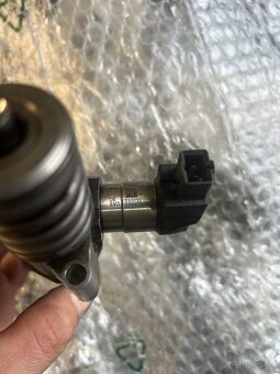 Prodám vstřik VW Passat B6, číslo dílu 03G130073T - 2
