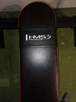 Posilovací Bench Press lavice HMS Premium + ob. činka , koto - 2