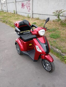 Elektrická tříkolka Selvo 31000 – nové baterie - 2