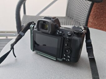 Prodej Nikon Z7 II + baterie + L destička + SD karta - 2