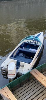 Motorova lod Vieser Shirocco - 2