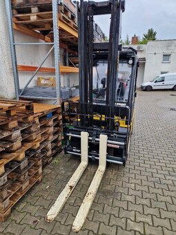 YALE GLP30VX, 2016,9500MH - 2