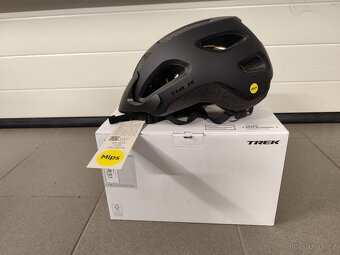 Helma Trek - 2