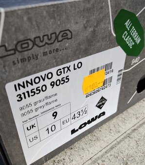 LOWA INNOVO GTX Lo vel. UK7,5/EU41,5 a UK9/43,5 levně - 2
