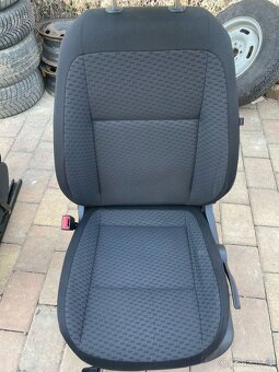 Sedadla Škoda Roomster r.2014 naj 117tis km - 2