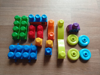 Fischer Price Mega Blocks - 2