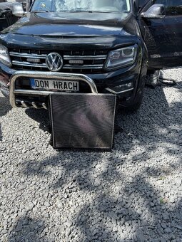 Prodám funkčni vodni chladič Amarok 3.0 TDI - 2
