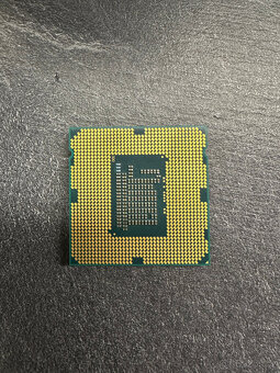Procesor Intel Core i3-3220 (3. generace) - 2