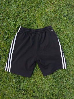 Černé šortky/kraťasy Adidas vel. S - 2