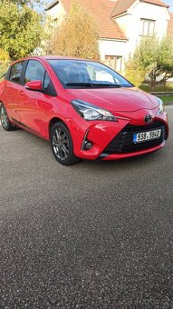 Toyota yaris 1.5 Y 20 - 2