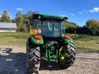 Traktor John Deere - 2