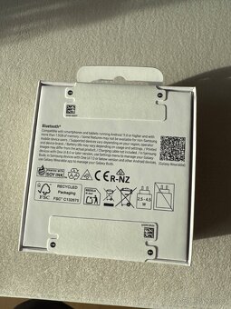 Samsung Galaxy Buds3 FE- NOVÉ - 2