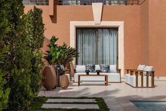 🏡 Klidná oáza luxusu u moře – moderní rodinné vily v Mangro - 2