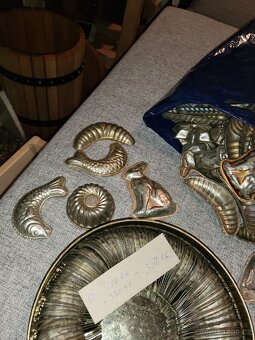 Vyklápěcí formičky - 2