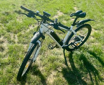 Elektrokolo EASYBIKE MI5 26" bílo-žluté - 2