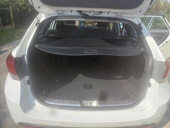 Hyundai i40 prodám či vyměním za bmw x1 - 2