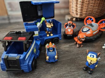 Tlapková patrola figurky a auta - 2