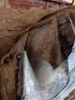 Zadní kola zetor 18,4-30 - 2