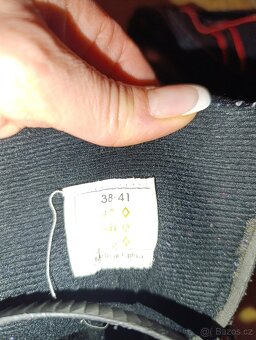 Unisex rostoucí brusle 38-41 - 2