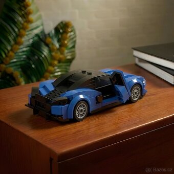 LEGO MOC McLaren 570S - 2