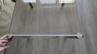 Skleněný stůl - 2