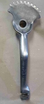 INDIAN start páka. - 2