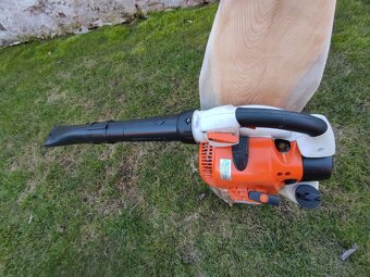 Prodám benzínový foukač Stihl SH 86 - 2