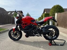 Ducati Monster 1200r - 2