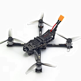 Nový ultralehký závodní FPV dron DarwinFPV Baby Ape 3" - 2