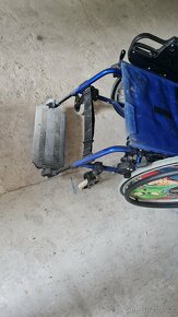 Mechanický invalidní vozík - 2
