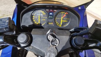 Honda VF500 F, rok výroby 1984 - 2