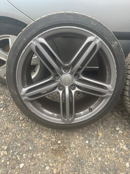 Alu kola Audi 19” pneu zimni 225 40 19 - 2