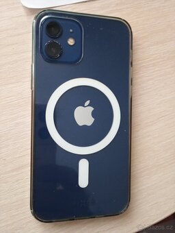 Iphone 12 modrý - 2