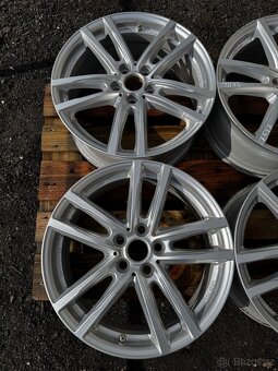 Alu kola, disky r18 5x112 Uniwheels Škoda - VW - 2