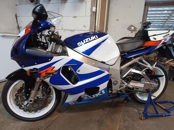 Suzuki Gsxr 750 - 2