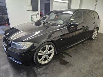 BMW E91 320d M-packet Manuál - 2