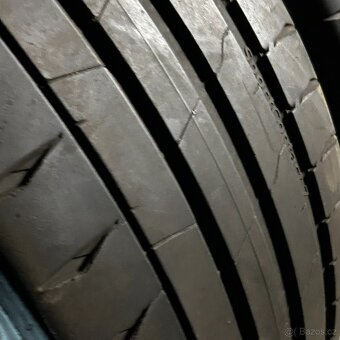 Letní pneu 225/40 R19 93Y Continental 5mm - 2