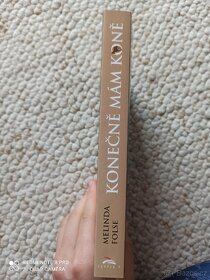 Prodám novou knihu "Konečně mám koně" - 2