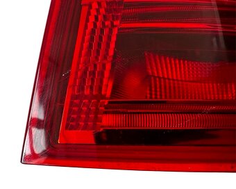 Pravé zadní vnější světlo 5E9945096A Škoda Octavia 3 kombi - 2