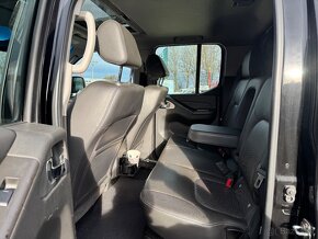 Nissan Navara 3,0 D 40 - 2