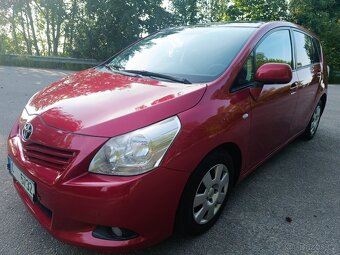 Toyota Verso 1.8 Valvematic / Benzín / 2010 - 2