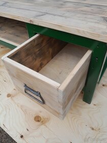 Industriální konferenční stůl - 2