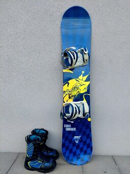 Snowboard GRAVITY včetně vázání, 138 cm + boty - 2