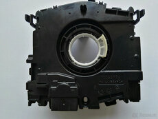 5Q0 963 549 [5Q0963549] Podvolantový kroužek - 2